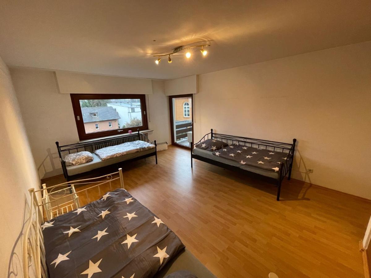 Bonn-Beuel Zentrale Ferienwohnung Mit Parkplaetzen Eksteriør bilde